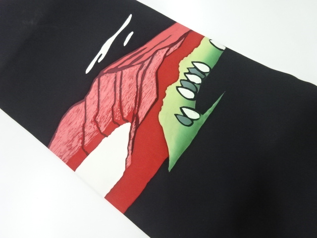 リサイクル　塩瀬手描き山並み風景模様名古屋帯